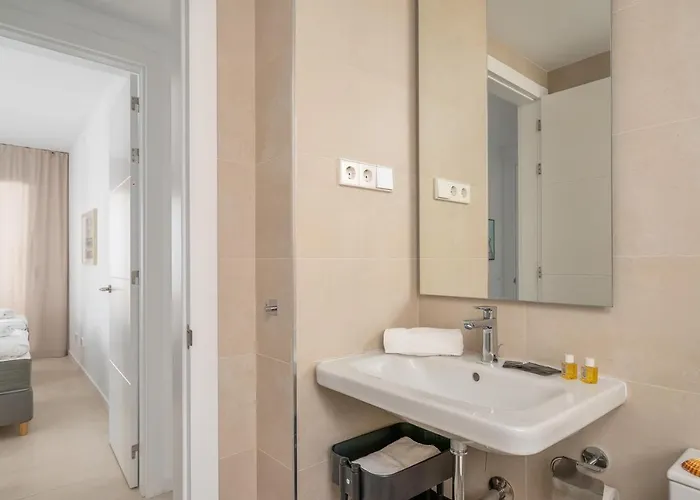 Stunning Flat Gym&pool By Costarentals - Ref 130 *