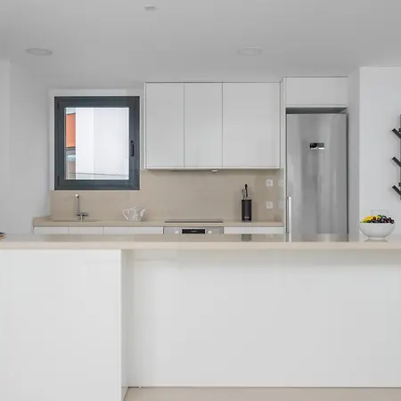 Stunning Flat Gym&pool By Costarentals - Ref 130 *