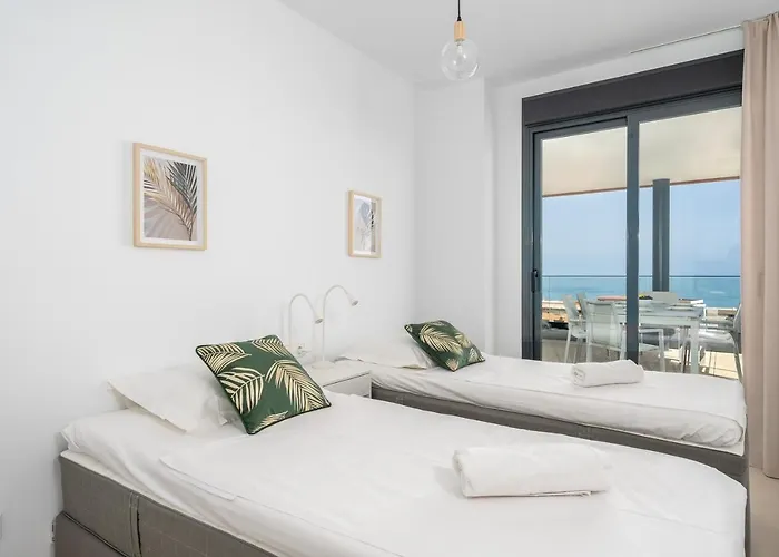 Apartment Stunning Flat Gym&pool By Costarentals - Ref 130