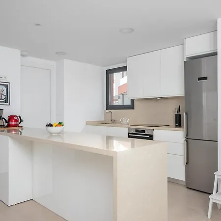 Stunning Flat Gym&pool By Costarentals - Ref 130