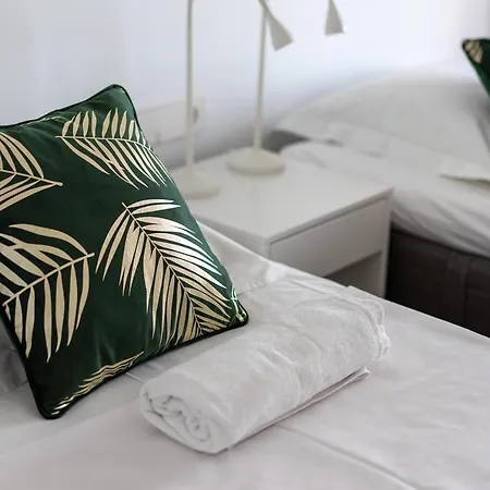 Stunning Flat Gym&pool By Costarentals - Ref 130 *